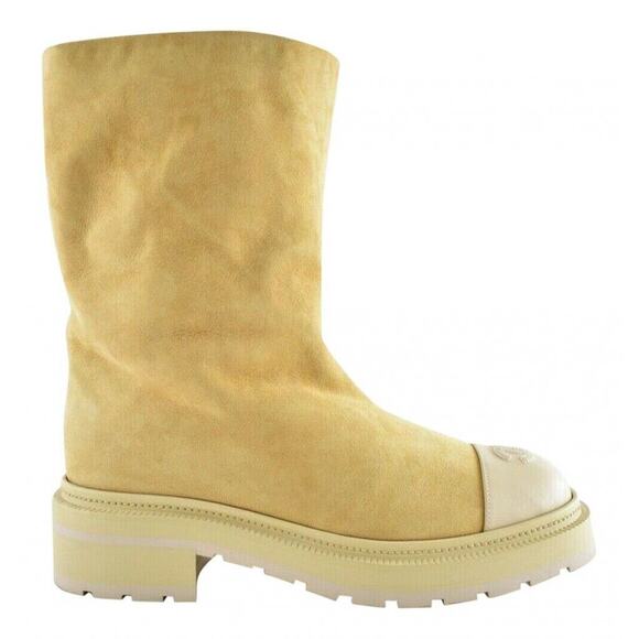 Chanel 20N Beige Suede Shearling Fur CC Cap Toe Pull On Mid Calf Tall Boots 37.5 - Picture 1 of 12